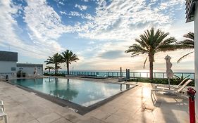 Churchill Suites Monte Carlo Miami Beach