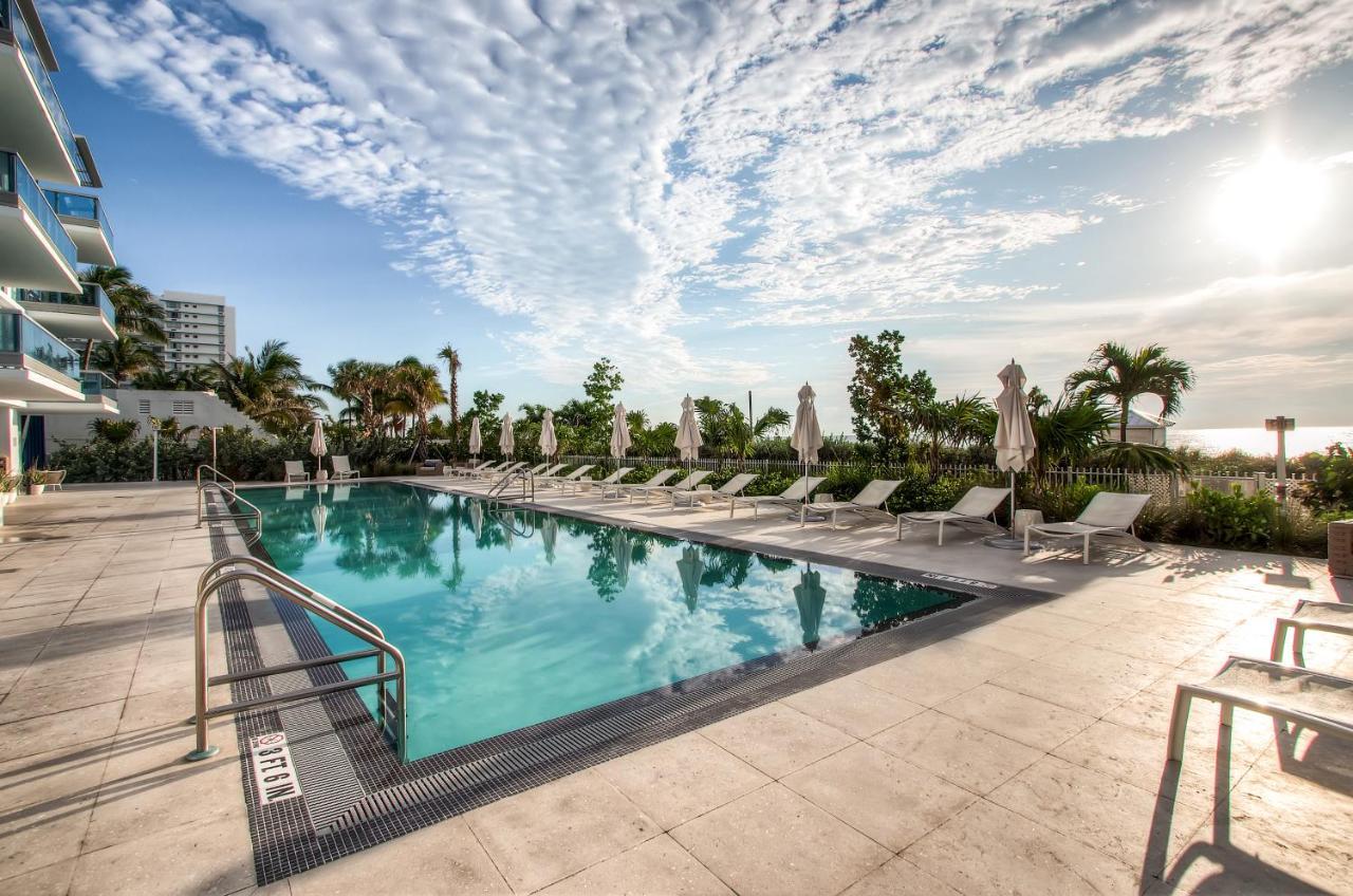 Churchill Suites Monte Carlo Miami Beach Extérieur photo