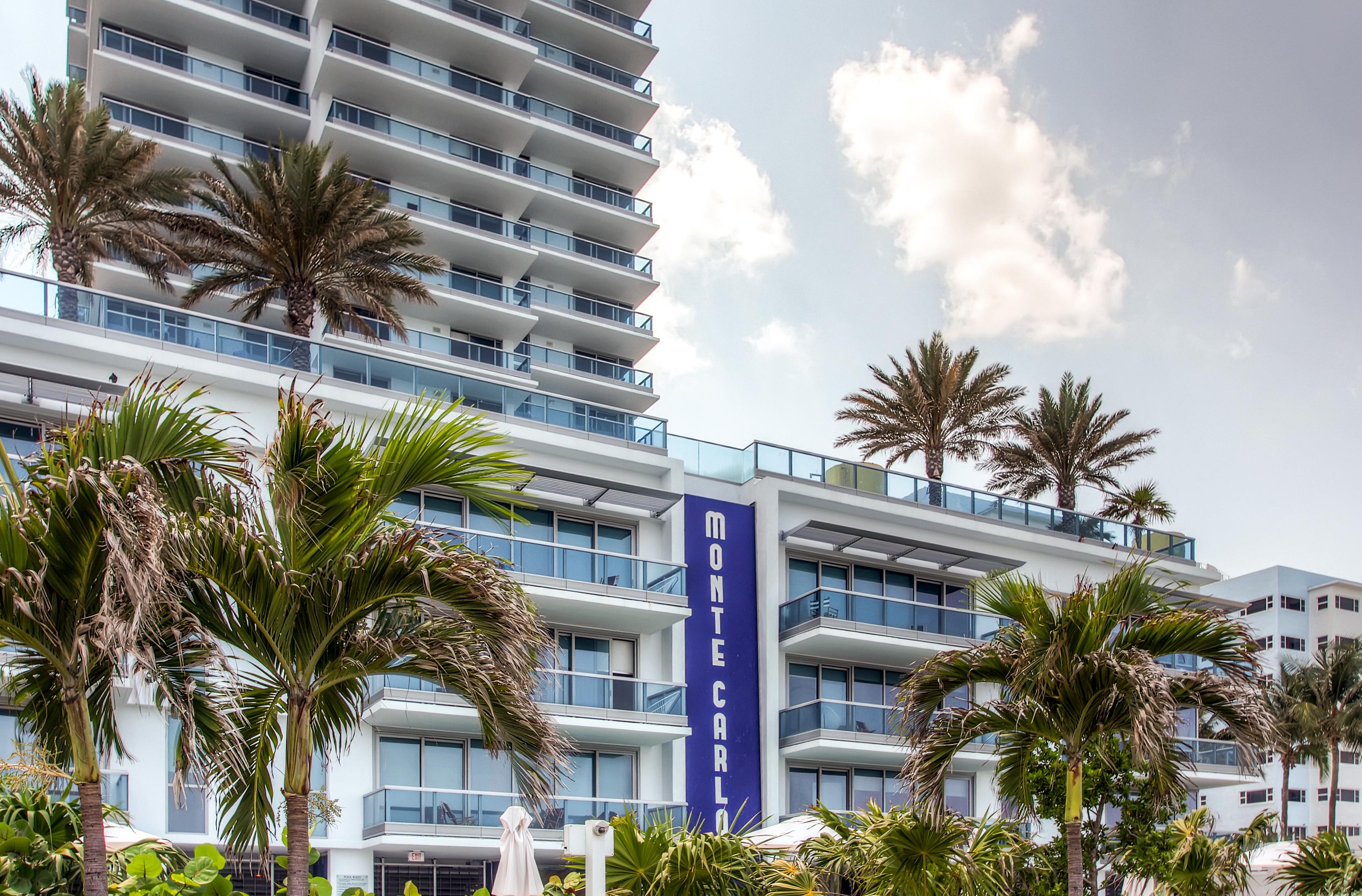 Churchill Suites Monte Carlo Miami Beach Extérieur photo