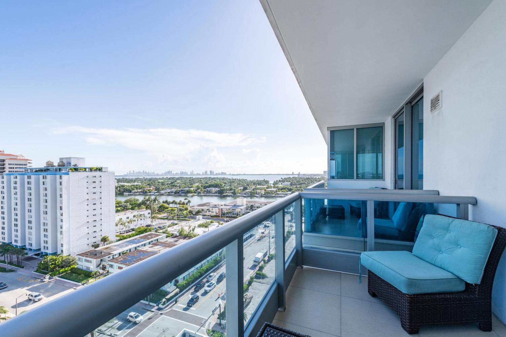 Churchill Suites Monte Carlo Miami Beach Chambre photo
