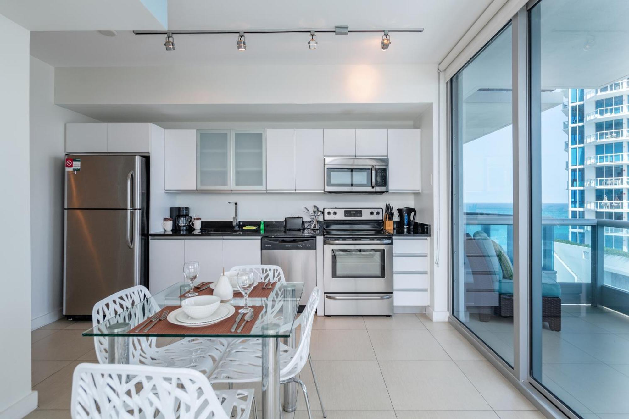 Churchill Suites Monte Carlo Miami Beach Chambre photo